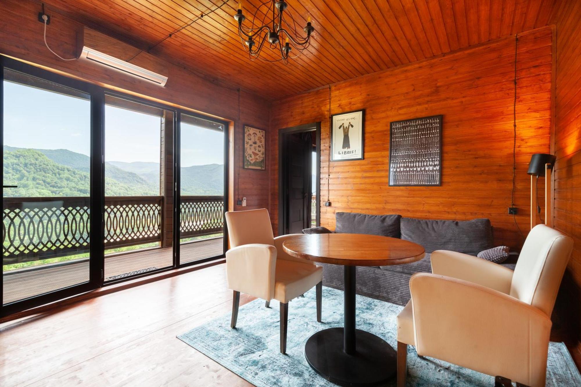 Holiday home Hillside Tola